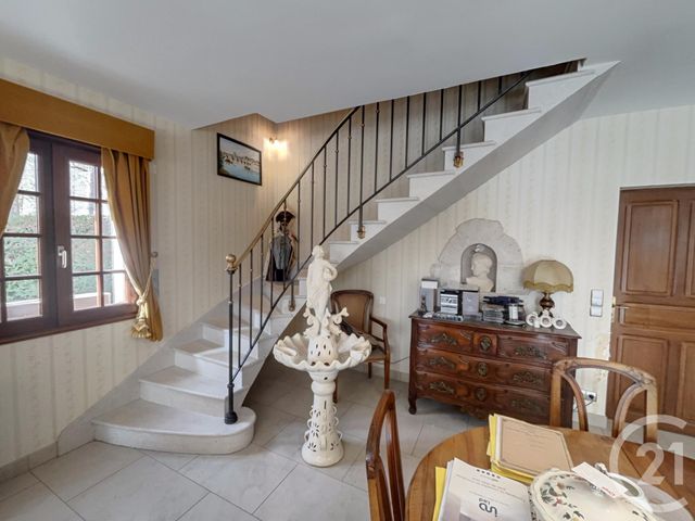 Maison &agrave; vendre - 6 pi&egrave;ces - 345 m2 - La Ferte St Cyr - 41 - CENTRE