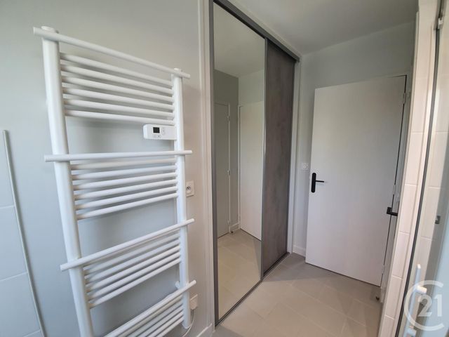 Appartement F3 &agrave; louer - 3 pi&egrave;ces - 61,31 m2 - Beaugency - 45 - CENTRE