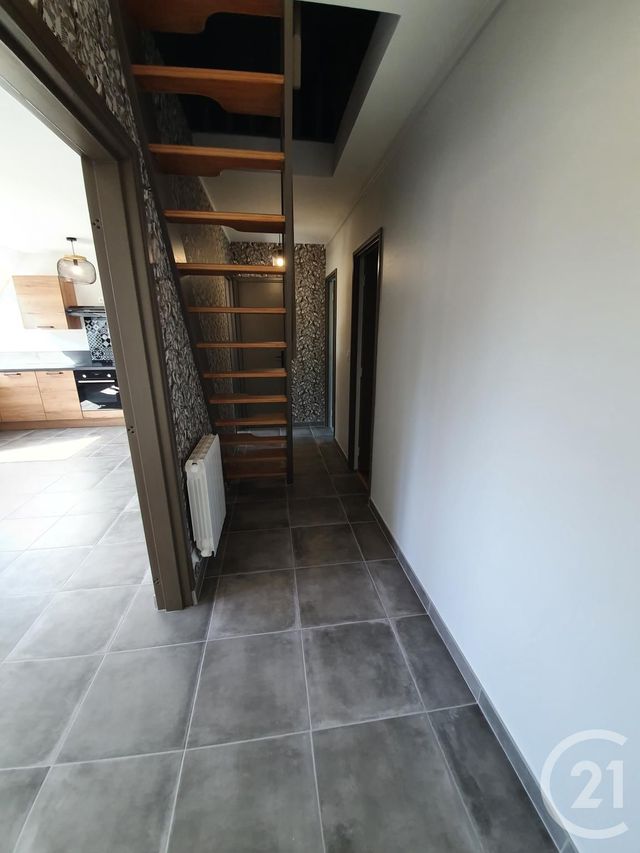 Appartement F3 &agrave; louer - 3 pi&egrave;ces - 61,31 m2 - Beaugency - 45 - CENTRE