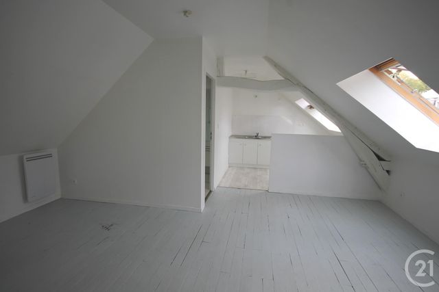 Appartement F2 &agrave; louer - 2 pi&egrave;ces - 30,70 m2 - Beaugency - 45 - CENTRE