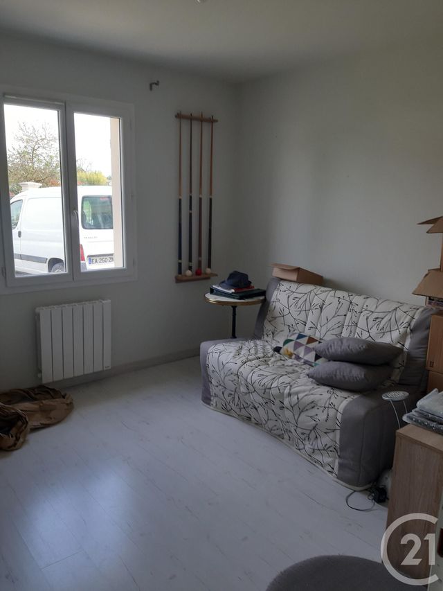 Maison &agrave; louer - 4 pi&egrave;ces - 93,40 m2 - Lailly En Val - 45 - CENTRE