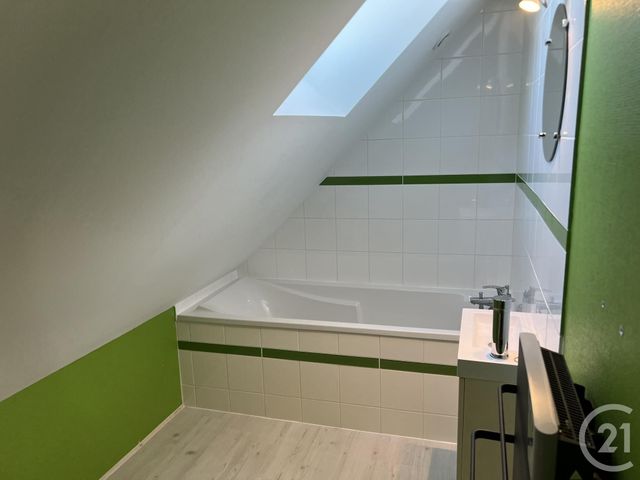 Maison &agrave; louer - 3 pi&egrave;ces - 76 m2 - Clery St Andre - 45 - CENTRE