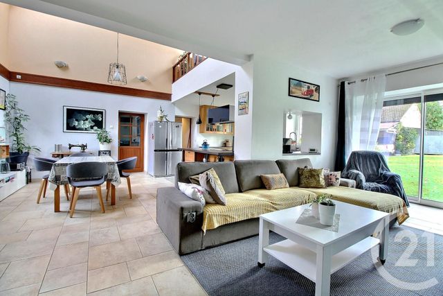 Maison à vendre - 6 pièces - 170 m2 - La Ferte Gaucher - 77 - ILE-DE-FRANCE