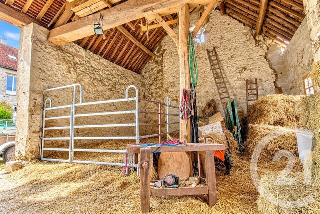 Maison &agrave; vendre - 7 pi&egrave;ces - 302 m2 - La Ferte Gaucher - 77 - ILE-DE-FRANCE