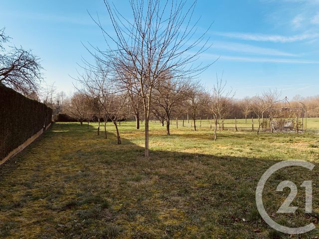 terrain - LA FERTE GAUCHER - 77