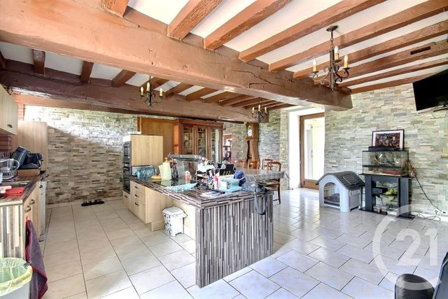 Maison à vendre - 8 pièces - 280 m2 - La Ferte Gaucher - 77 - ILE-DE-FRANCE