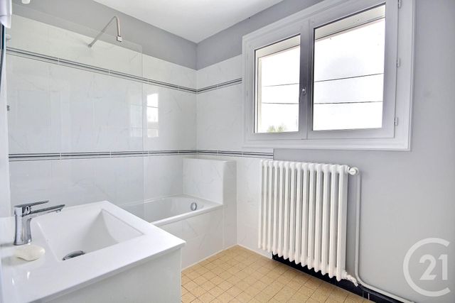 Maison à vendre - 6 pièces - 147 m2 - Sezanne - 51 - CHAMPAGNE-ARDENNE