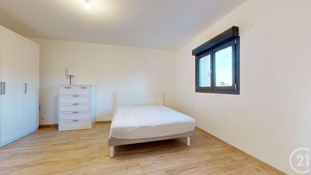 Maison à vendre - 7 pièces - 220 m2 - La Ferte Gaucher - 77 - ILE-DE-FRANCE