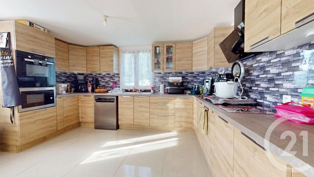 Maison à vendre - 5 pièces - 108,83 m2 - Montmirail - 51 - CHAMPAGNE-ARDENNE