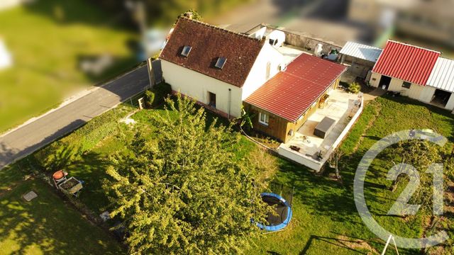 Maison à vendre - 5 pièces - 108,83 m2 - Montmirail - 51 - CHAMPAGNE-ARDENNE