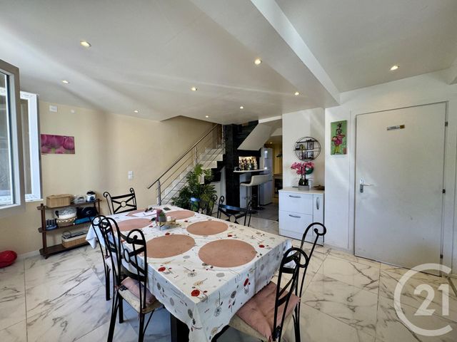 Maison à vendre - 5 pièces - 80,70 m2 - Esternay - 51 - CHAMPAGNE-ARDENNE