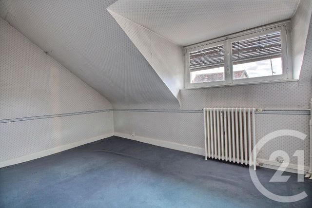 Maison à vendre - 7 pièces - 243 m2 - Provins - 77 - ILE-DE-FRANCE