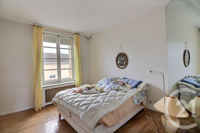 Maison à vendre - 7 pièces - 243 m2 - Provins - 77 - ILE-DE-FRANCE