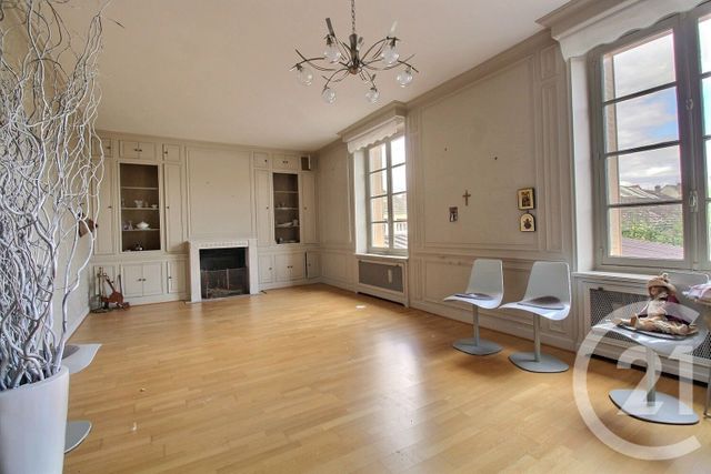 Maison à vendre - 7 pièces - 243 m2 - Provins - 77 - ILE-DE-FRANCE