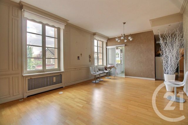 Maison à vendre - 7 pièces - 243 m2 - Provins - 77 - ILE-DE-FRANCE