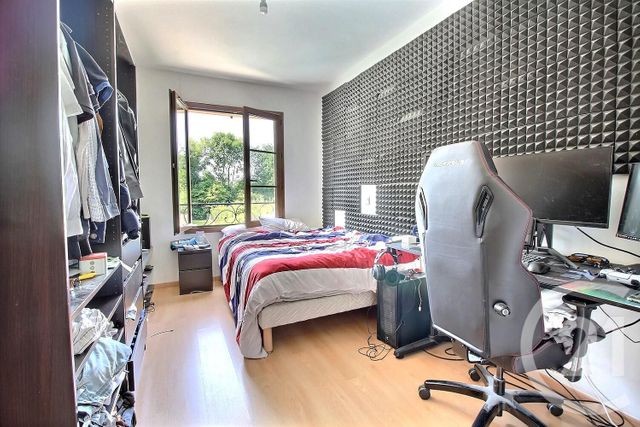 Maison à vendre - 8 pièces - 244 m2 - La Ferte Gaucher - 77 - ILE-DE-FRANCE