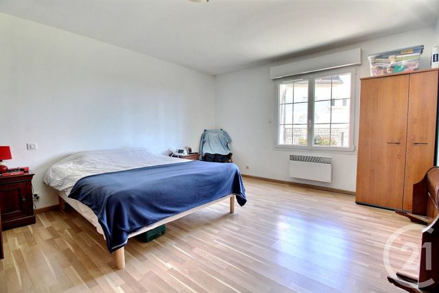 Maison à vendre - 6 pièces - 175 m2 - La Ferte Gaucher - 77 - ILE-DE-FRANCE