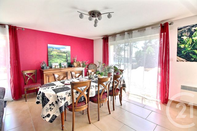 Maison à vendre - 6 pièces - 175 m2 - La Ferte Gaucher - 77 - ILE-DE-FRANCE