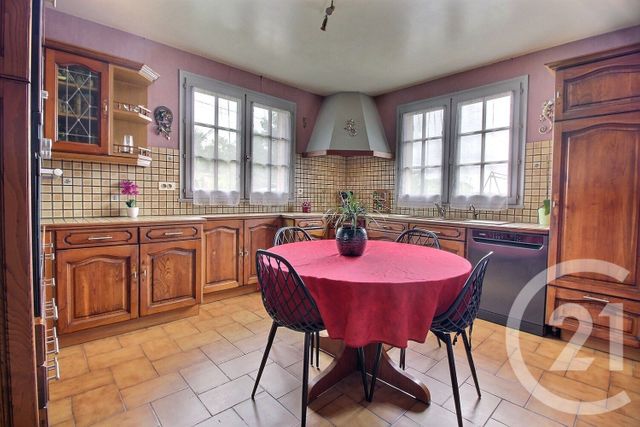 Maison à vendre - 6 pièces - 146 m2 - Provins - 77 - ILE-DE-FRANCE