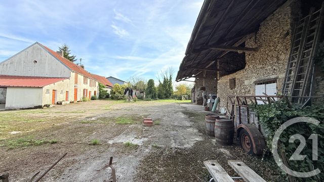 Maison à vendre - 5 pièces - 147 m2 - La Ferte Gaucher - 77 - ILE-DE-FRANCE