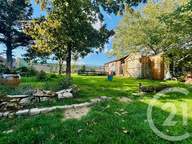 Maison &agrave; vendre - 5 pi&egrave;ces - 131,35 m2 - La Ferte Gaucher - 77 - ILE-DE-FRANCE