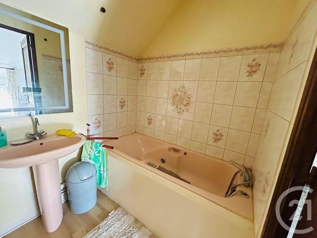 Maison &agrave; vendre - 5 pi&egrave;ces - 131,35 m2 - La Ferte Gaucher - 77 - ILE-DE-FRANCE