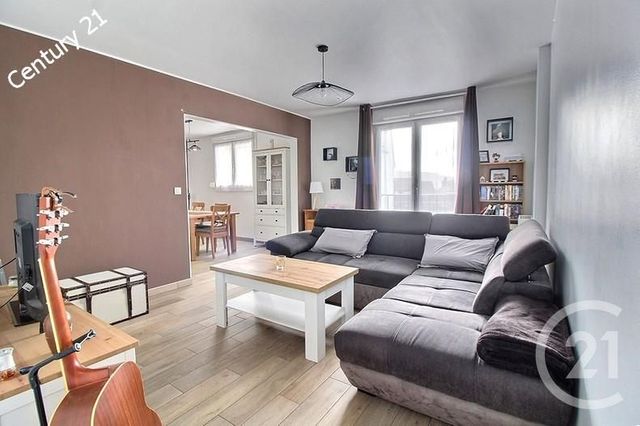 Appartement F4 à vendre - 4 pièces - 80,15 m2 - La Ferte Sous Jouarre - 77 - ILE-DE-FRANCE