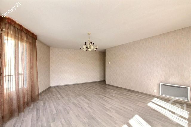 Appartement F4 &agrave; vendre - 4 pi&egrave;ces - 103,47 m2 - Chateau Thierry - 02 - PICARDIE