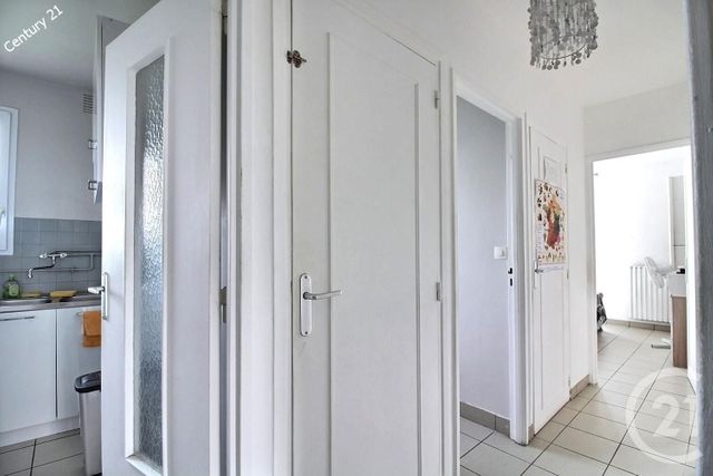 Appartement F4 &agrave; vendre - 4 pi&egrave;ces - 63,05 m2 - Chateau Thierry - 02 - PICARDIE