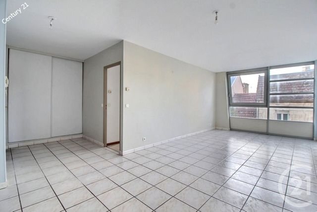 Appartement F2 à vendre - 2 pièces - 55,50 m2 - Chateau Thierry - 02 - PICARDIE