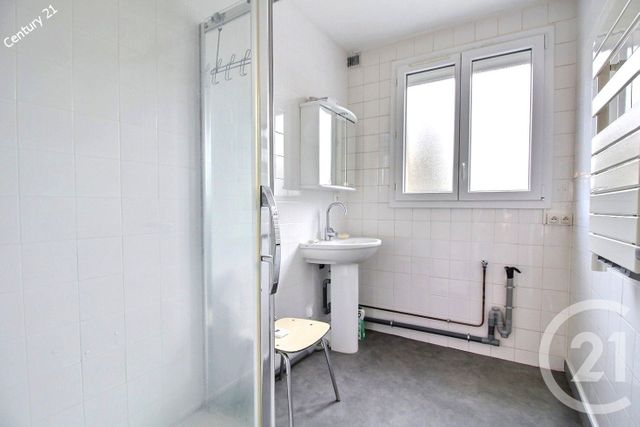 Appartement T4 &agrave; vendre - 4 pi&egrave;ces - 61,79 m2 - Chateau Thierry - 02 - PICARDIE