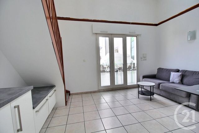 Appartement F4 &agrave; vendre - 4 pi&egrave;ces - 82,51 m2 - Chateau Thierry - 02 - PICARDIE