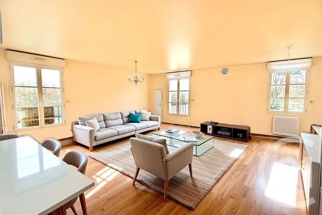 Appartement F4 &agrave; vendre - 4 pi&egrave;ces - 100,26 m2 - Chateau Thierry - 02 - PICARDIE