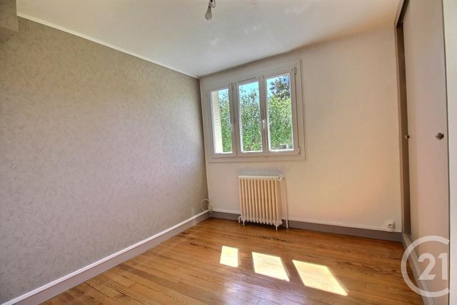 Maison &agrave; vendre - 4 pi&egrave;ces - 72,32 m2 - La Ferte Sous Jouarre - 77 - ILE-DE-FRANCE