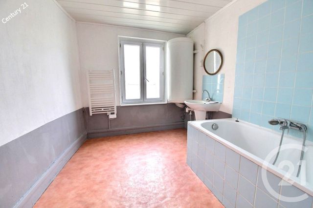 Immeuble &agrave; vendre - 117 m2 - Conde En Brie - 02 - PICARDIE