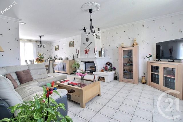 Maison &agrave; vendre - 7 pi&egrave;ces - 155,90 m2 - La Ferte Sous Jouarre - 77 - ILE-DE-FRANCE