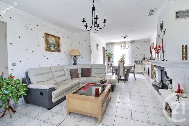 Maison &agrave; vendre - 7 pi&egrave;ces - 155,90 m2 - La Ferte Sous Jouarre - 77 - ILE-DE-FRANCE