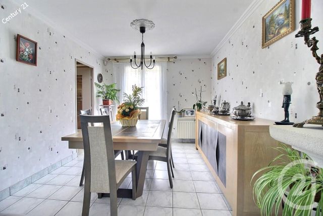 Maison &agrave; vendre - 7 pi&egrave;ces - 155,90 m2 - La Ferte Sous Jouarre - 77 - ILE-DE-FRANCE