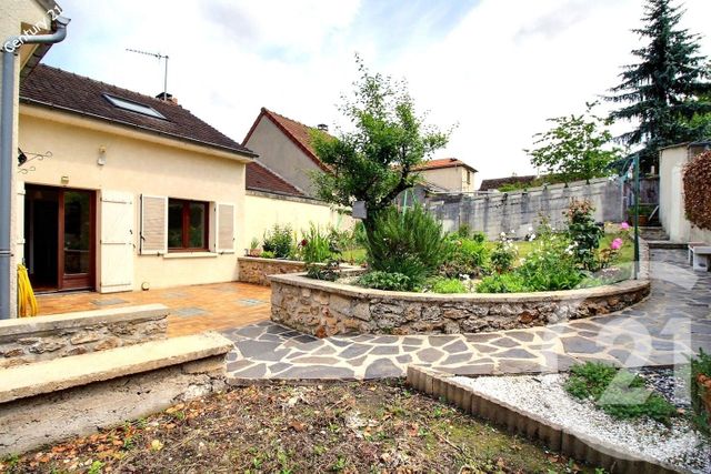 Maison &agrave; vendre - 7 pi&egrave;ces - 165,82 m2 - La Ferte Sous Jouarre - 77 - ILE-DE-FRANCE