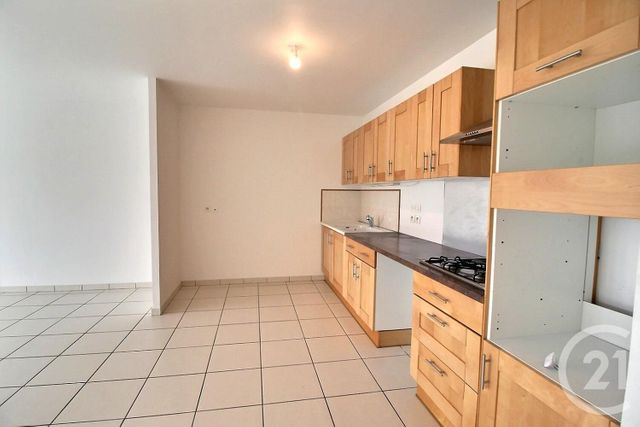 Appartement F3 &agrave; vendre - 3 pi&egrave;ces - 85,92 m2 - Chateau Thierry - 02 - PICARDIE