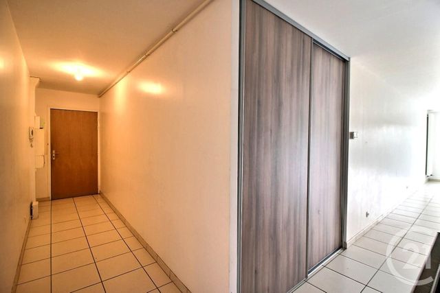 Appartement F3 &agrave; vendre - 3 pi&egrave;ces - 85,92 m2 - Chateau Thierry - 02 - PICARDIE