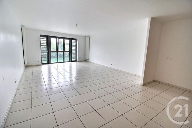 Appartement F3 &agrave; vendre - 3 pi&egrave;ces - 85,92 m2 - Chateau Thierry - 02 - PICARDIE