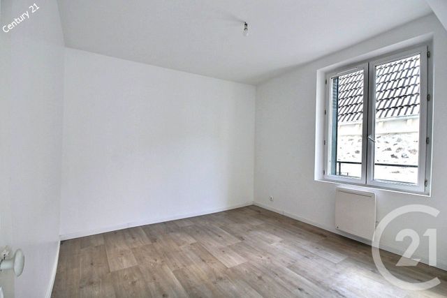 Maison &agrave; vendre - 4 pi&egrave;ces - 73,70 m2 - La Ferte Sous Jouarre - 77 - ILE-DE-FRANCE
