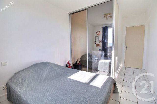 Appartement F3 &agrave; vendre - 3 pi&egrave;ces - 65,40 m2 - Chateau Thierry - 02 - PICARDIE