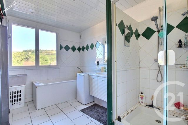 Appartement F3 &agrave; vendre - 3 pi&egrave;ces - 65,40 m2 - Chateau Thierry - 02 - PICARDIE