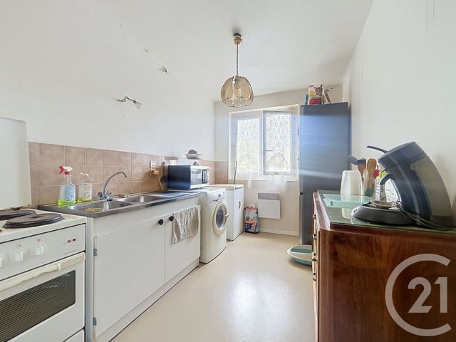 Appartement F2 &agrave; vendre - 2 pi&egrave;ces - 54 m2 - Chalons En Champagne - 51 - CHAMPAGNE-ARDENNE