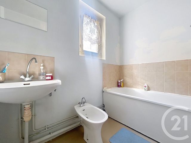Appartement F2 &agrave; vendre - 2 pi&egrave;ces - 54 m2 - Chalons En Champagne - 51 - CHAMPAGNE-ARDENNE