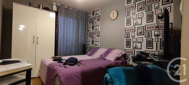 Appartement à vendre - 4 pièces - 70,37 m2 - Chalons En Champagne - 51 - CHAMPAGNE-ARDENNE