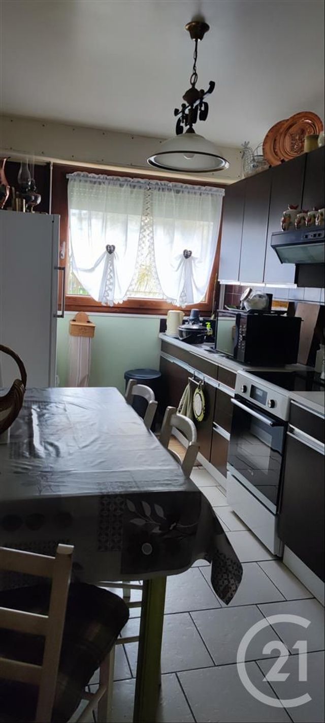 Appartement à vendre - 4 pièces - 70,37 m2 - Chalons En Champagne - 51 - CHAMPAGNE-ARDENNE