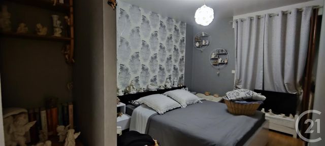 Appartement à vendre - 4 pièces - 70,37 m2 - Chalons En Champagne - 51 - CHAMPAGNE-ARDENNE